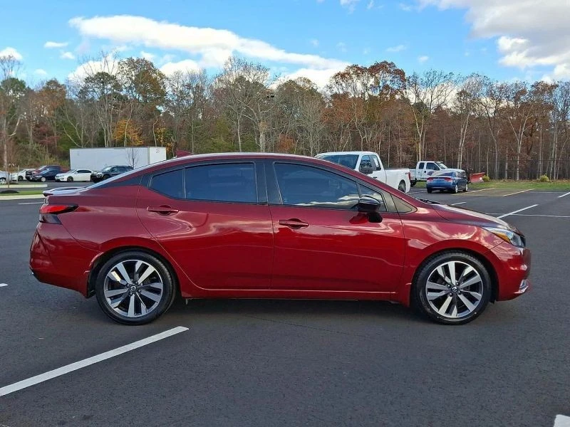 2020 Nissan Versa - Image 7 of 12