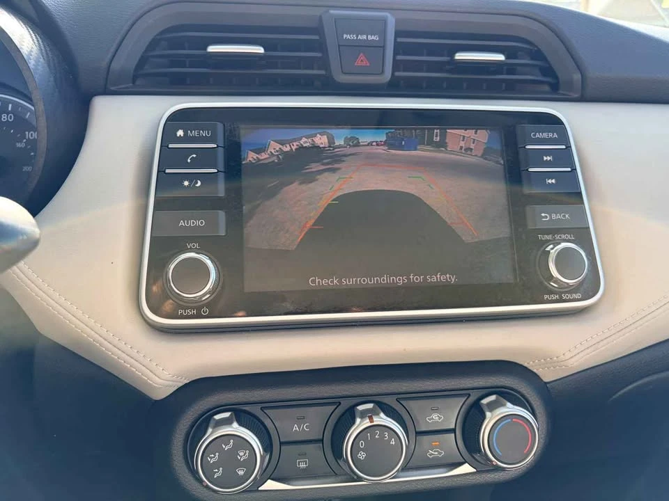 2020 Nissan Versa - Image 10 of 11