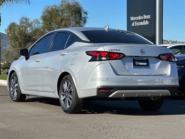 2020 Nissan Versa - Image 5 of 12