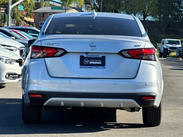 2020 Nissan Versa - Image 4 of 12