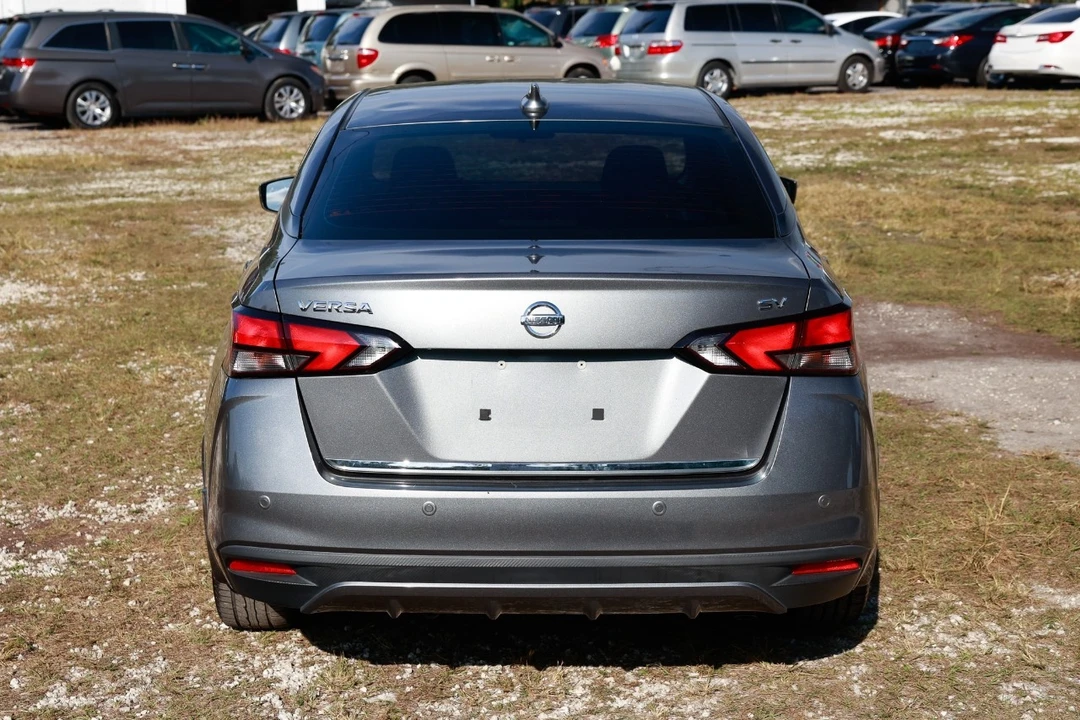 2020 Nissan Versa - Image 7 of 12