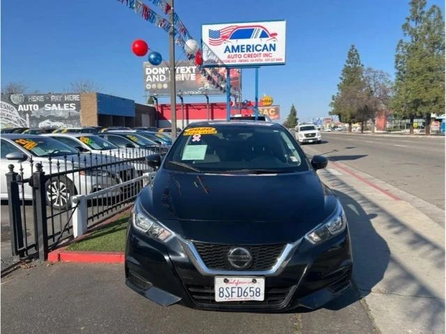 2020 Nissan Versa - Image 2 of 21