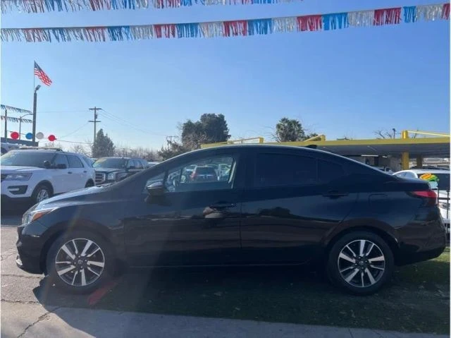 2020 Nissan Versa - Image 4 of 21