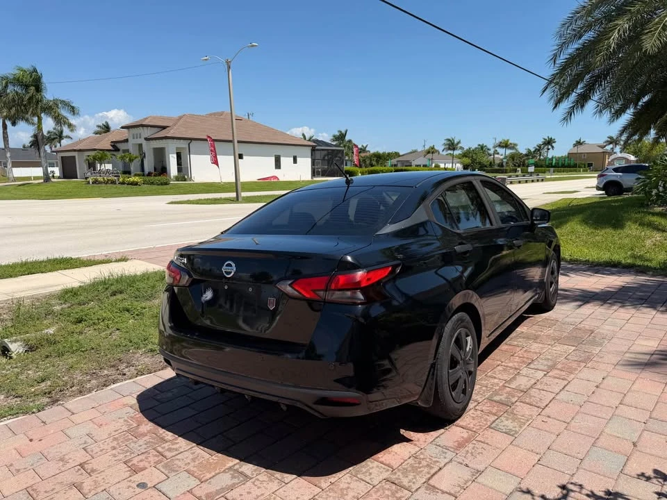 2020 Nissan Versa - Image 3 of 15