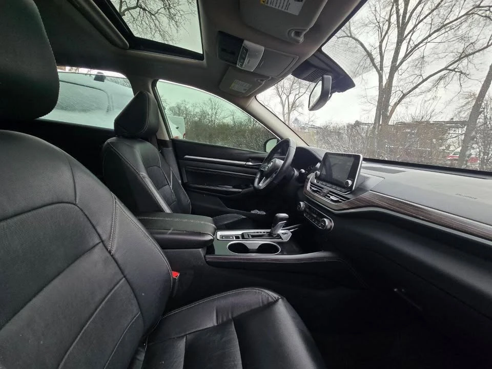 2020 Nissan Altima 6th Gen - Image 13 of 20