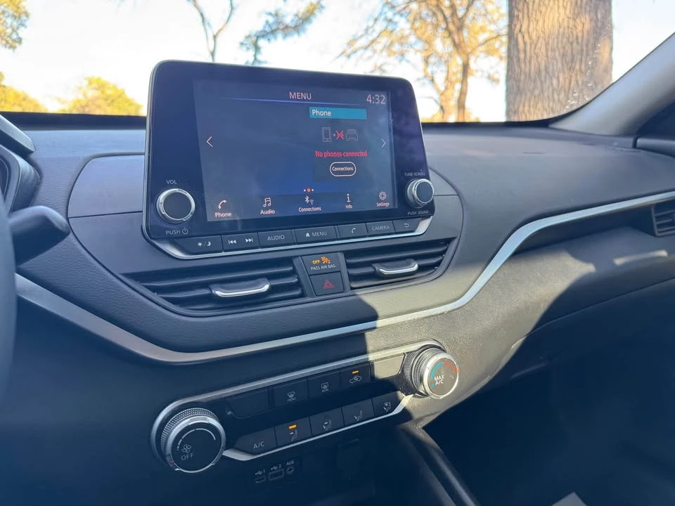 2020 Nissan Altima 6th Gen - Image 11 of 11