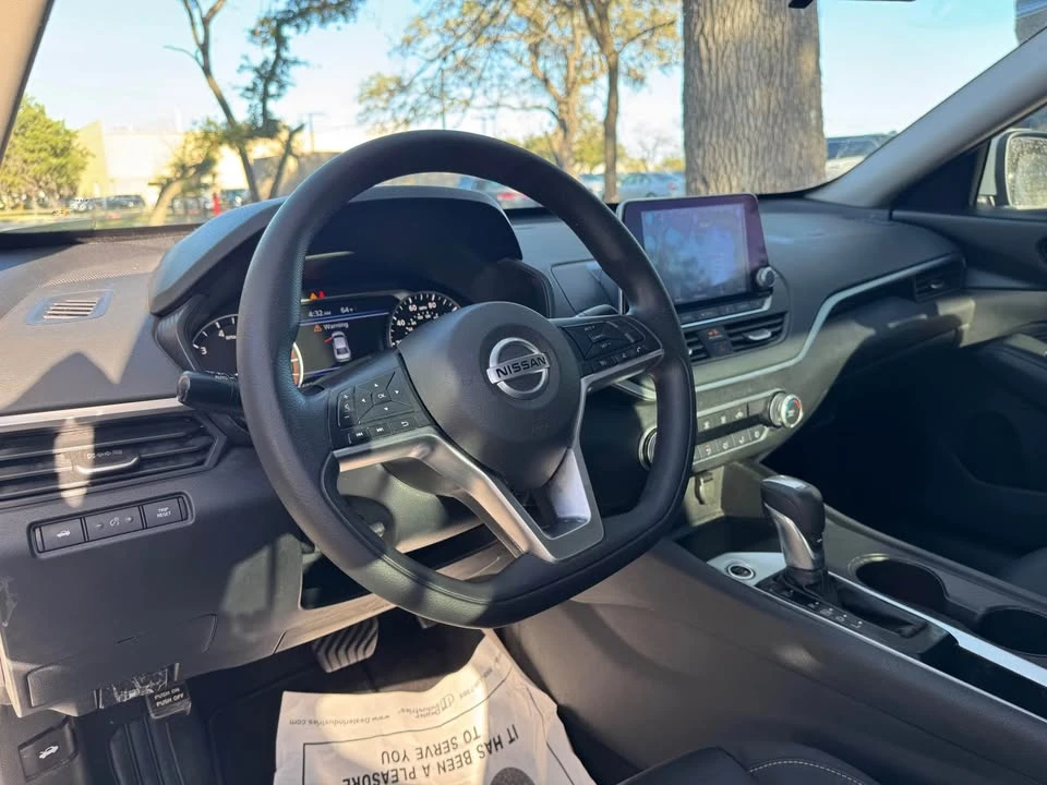 2020 Nissan Altima 6th Gen - Image 7 of 11