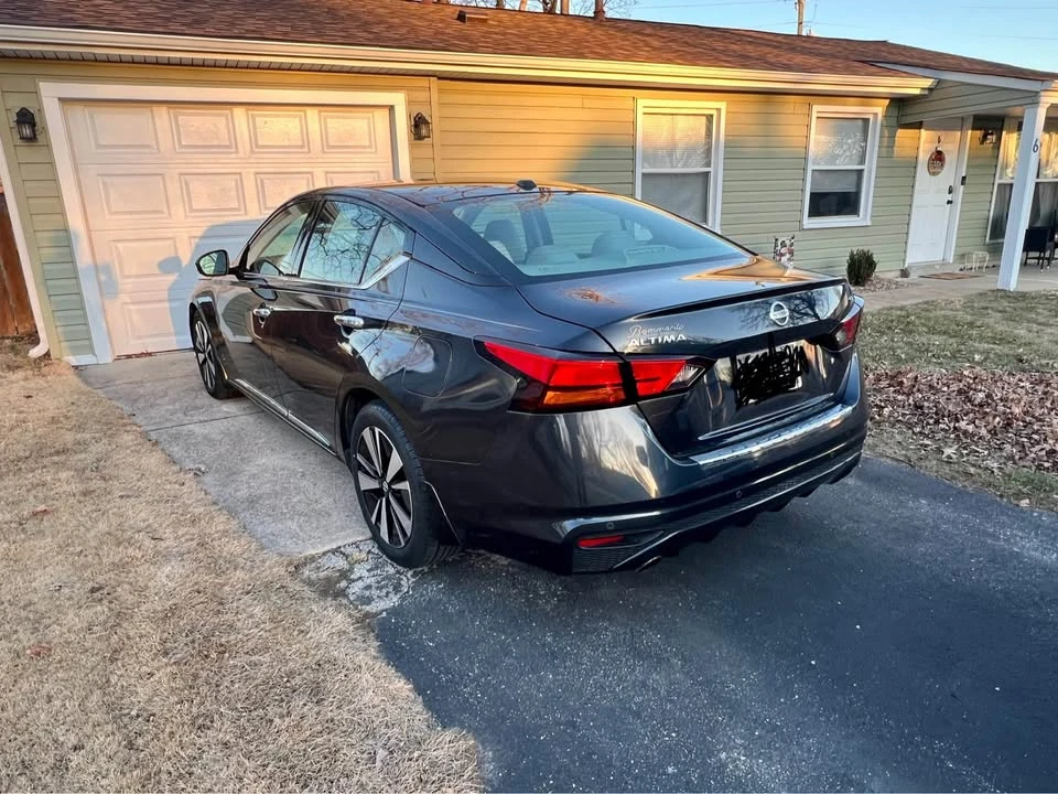 2020 Nissan Altima 6th Gen - Image 19 of 20