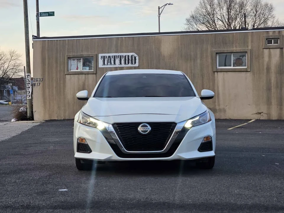 2020 Nissan Altima 6th Gen - Image 2 of 15