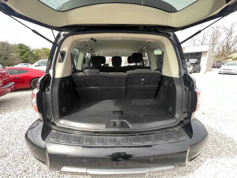 2020 Nissan Armada - Image 14 of 18