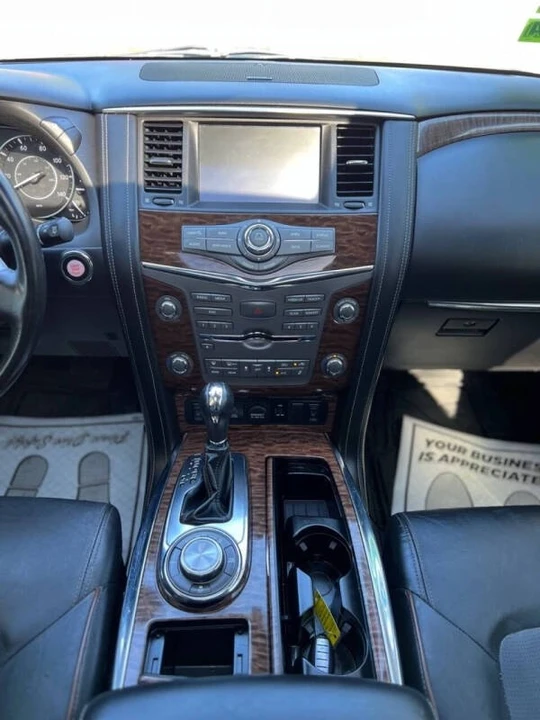 2020 Nissan Armada - Image 16 of 20