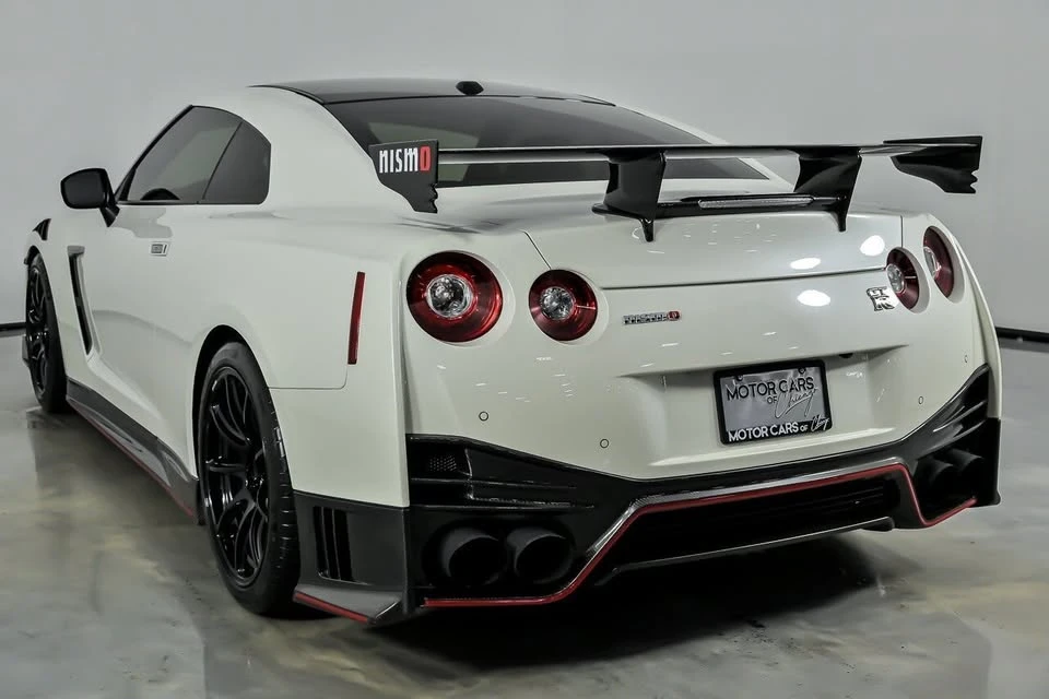 2020 Nissan R35 GT-R NISMO - Image 10 of 20