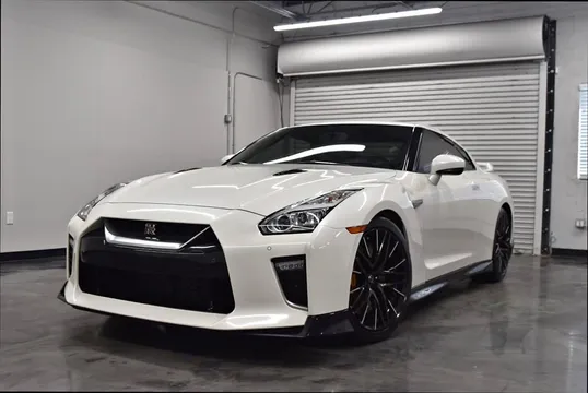 2020 Nissan GT-R Premium