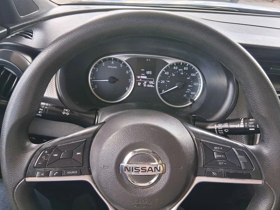 2020 Nissan Kicks - Image 19 of 20