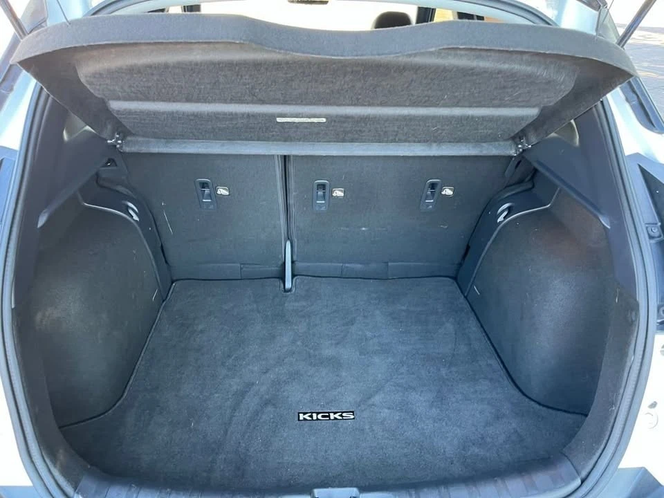 2020 Nissan Kicks - Image 13 of 19