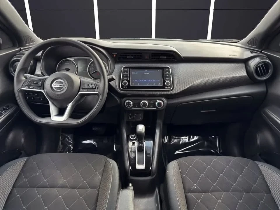 2020 Nissan Kicks - Image 11 of 18