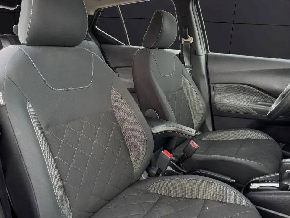 2020 Nissan Kicks - Image 12 of 18