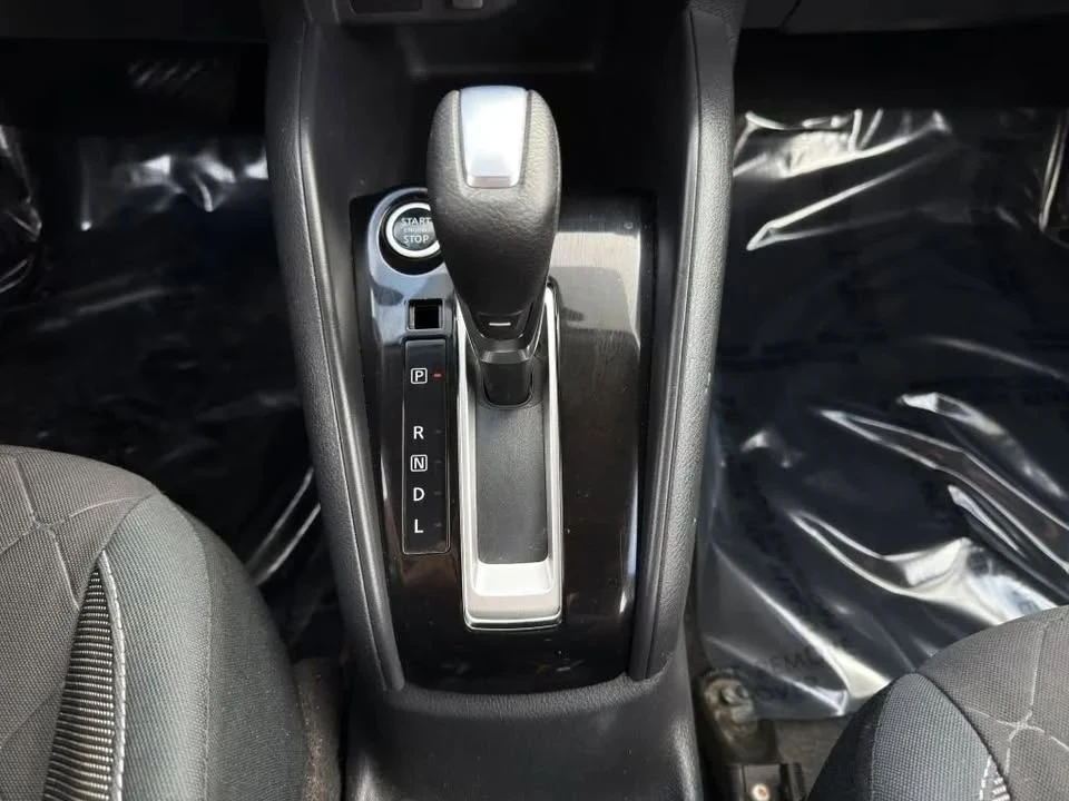 2020 Nissan Kicks - Image 17 of 18