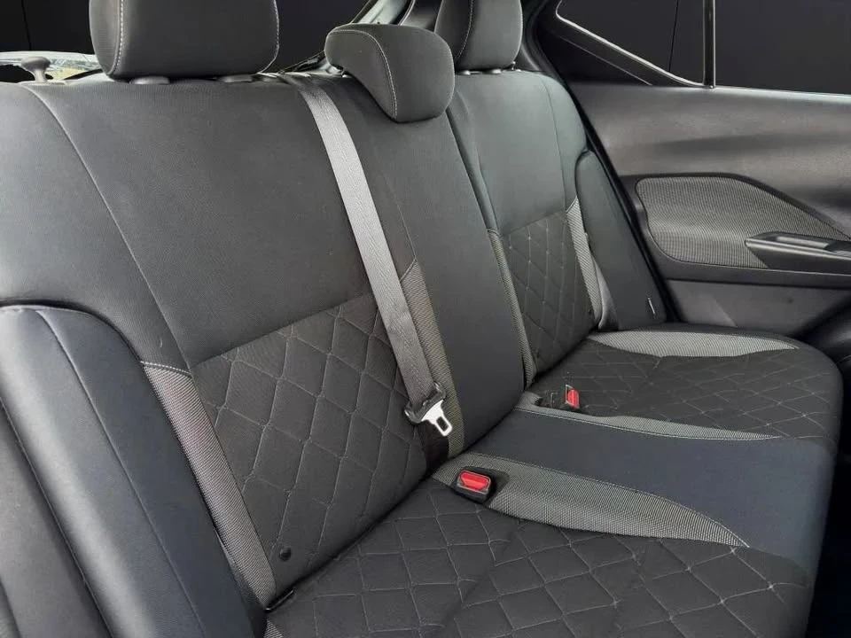 2020 Nissan Kicks - Image 18 of 18