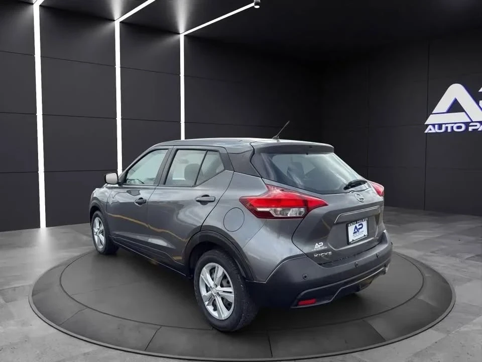 2020 Nissan Kicks - Image 4 of 18