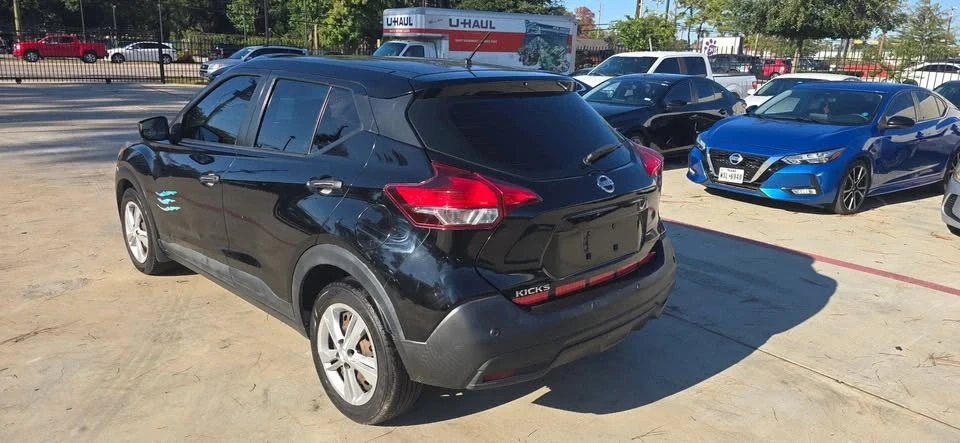 2020 Nissan Kicks - Image 7 of 20