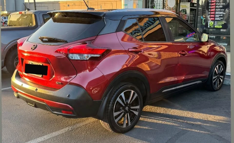 2020 Nissan Kicks - Image 2 of 6