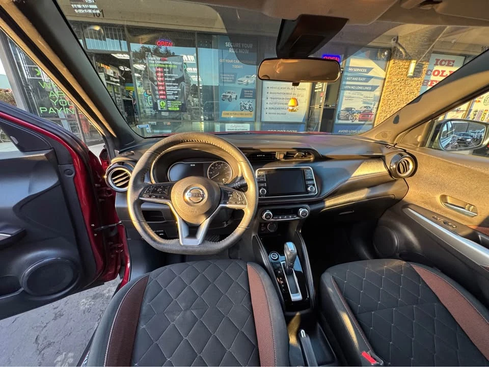 2020 Nissan Kicks - Image 5 of 6