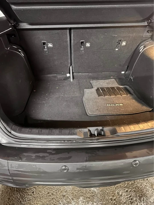 2020 Nissan Kicks - Image 10 of 18