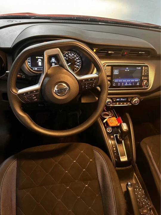 2020 Nissan Kicks - Image 12 of 18