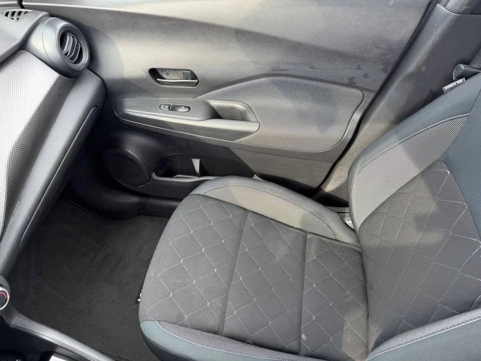 2020 Nissan Kicks - Image 14 of 18