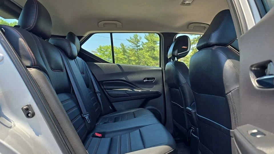2020 Nissan Kicks - Image 5 of 6