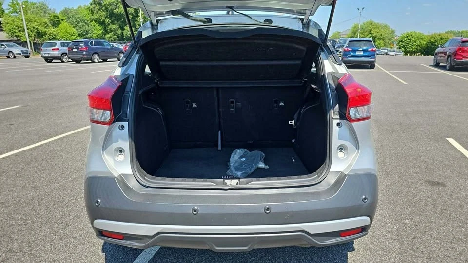 2020 Nissan Kicks - Image 4 of 6