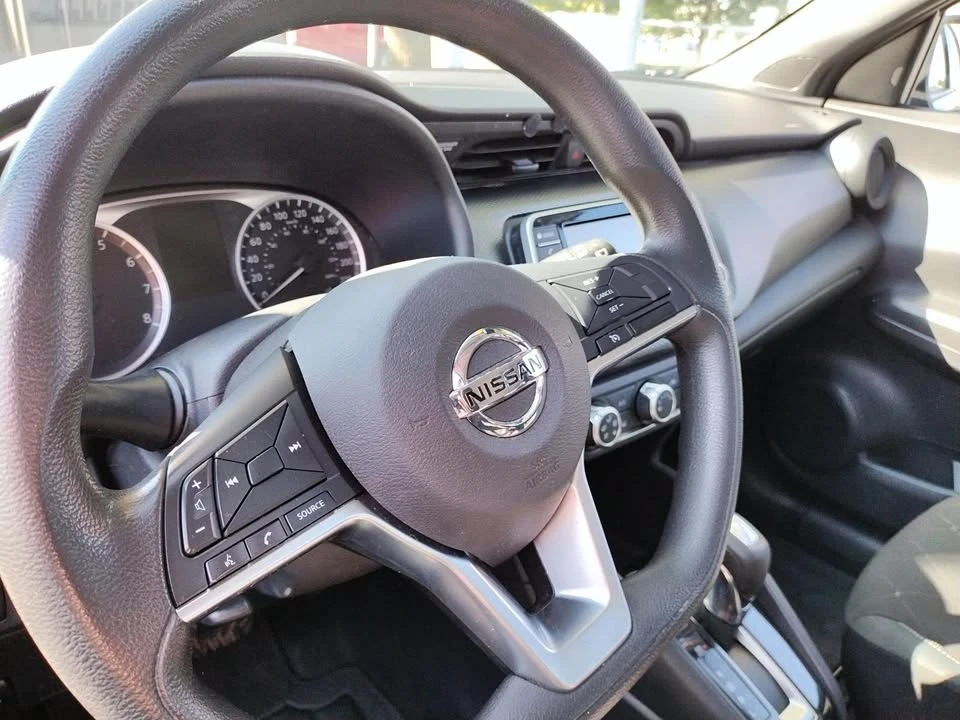 2020 Nissan Kicks - Image 10 of 10