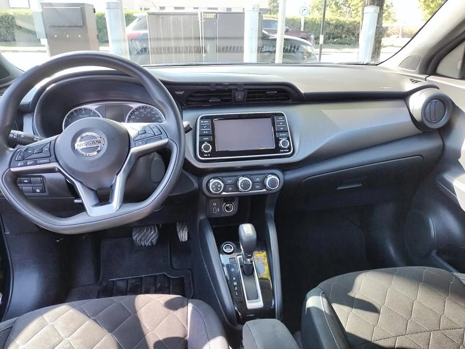 2020 Nissan Kicks - Image 8 of 10