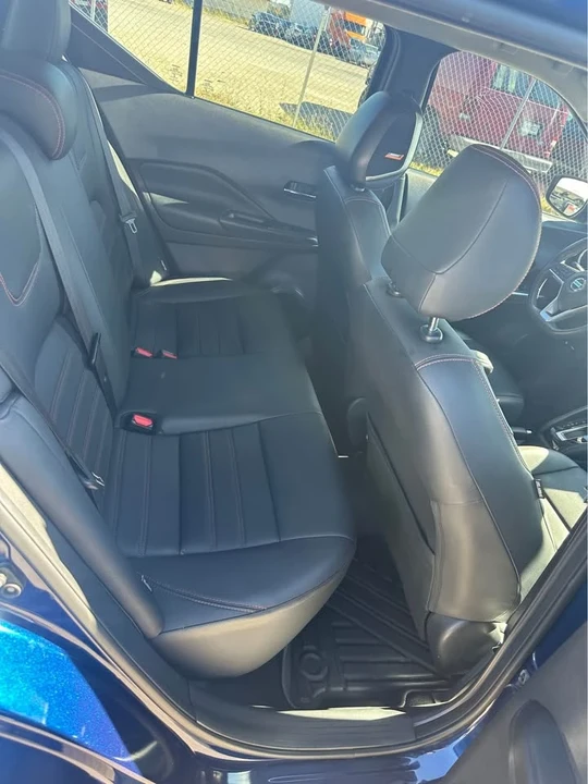 2020 Nissan Kicks - Image 10 of 14