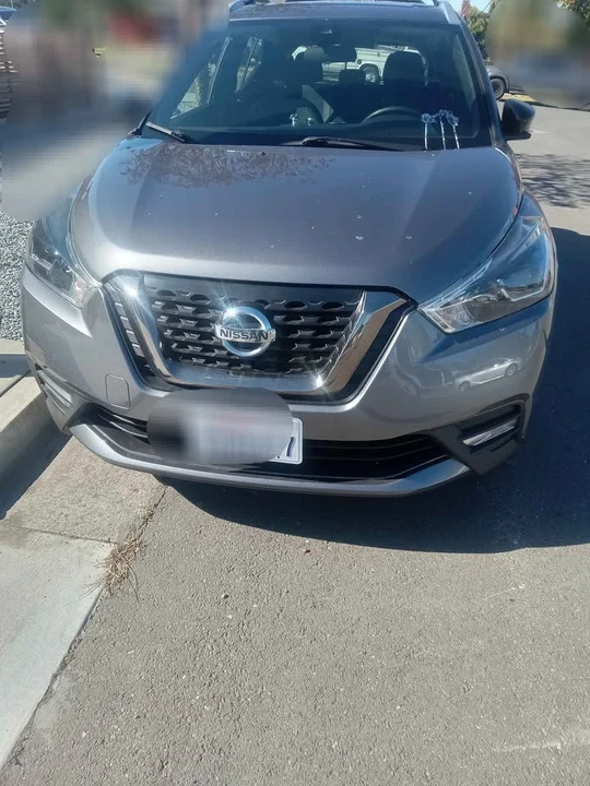 2020 Nissan Kicks - Image 2 of 5