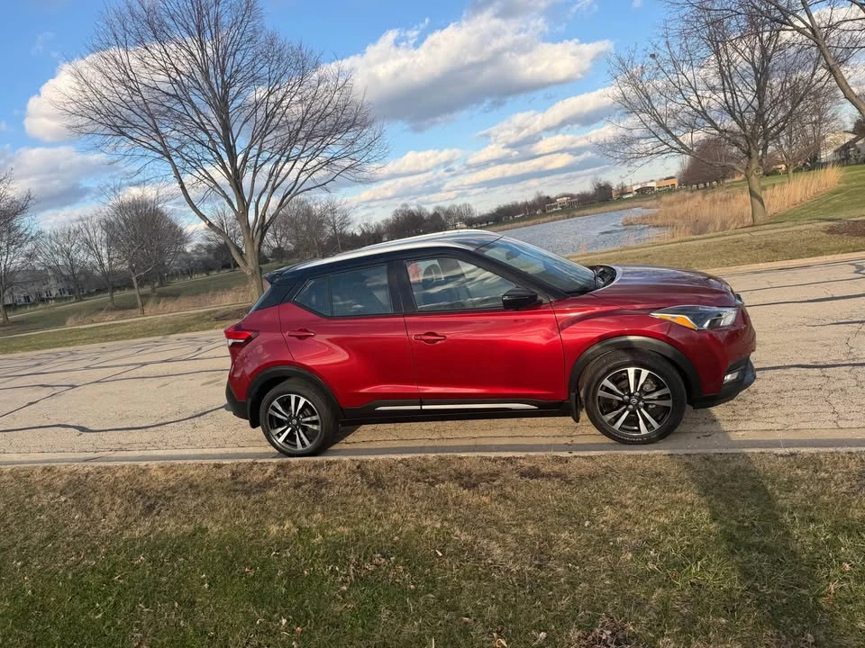 2020 Nissan Kicks - Image 4 of 18