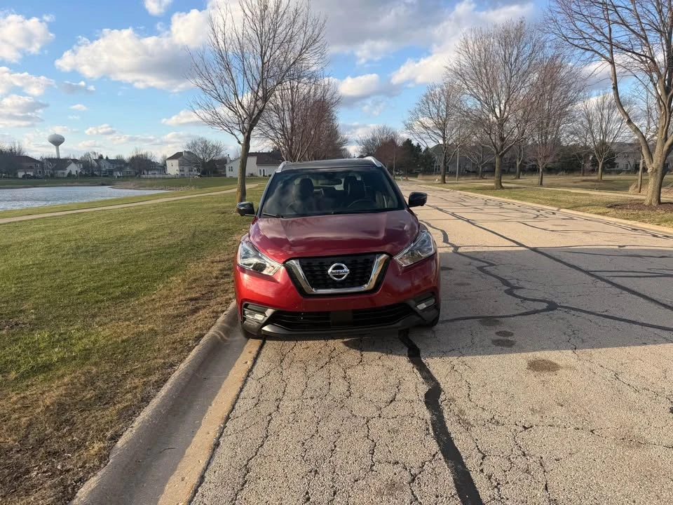 2020 Nissan Kicks - Image 2 of 18