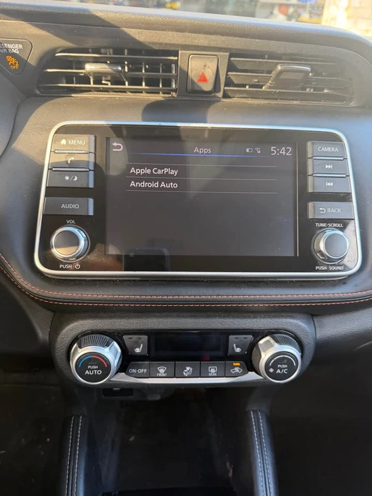2020 Nissan Kicks - Image 17 of 18