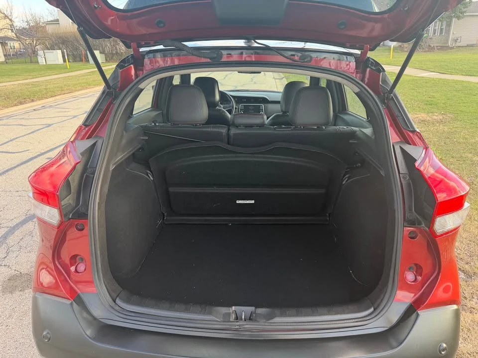 2020 Nissan Kicks - Image 8 of 18