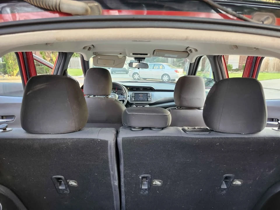 2020 Nissan Kicks - Image 8 of 15