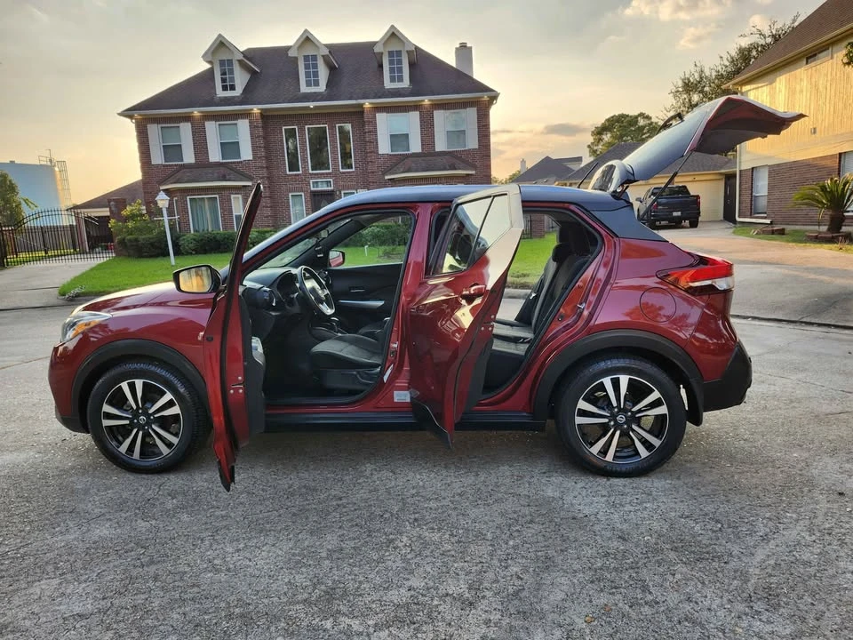 2020 Nissan Kicks - Image 5 of 15