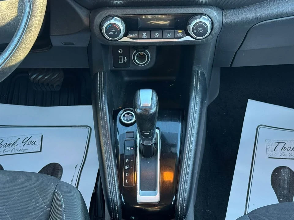 2020 Nissan Kicks - Image 17 of 20