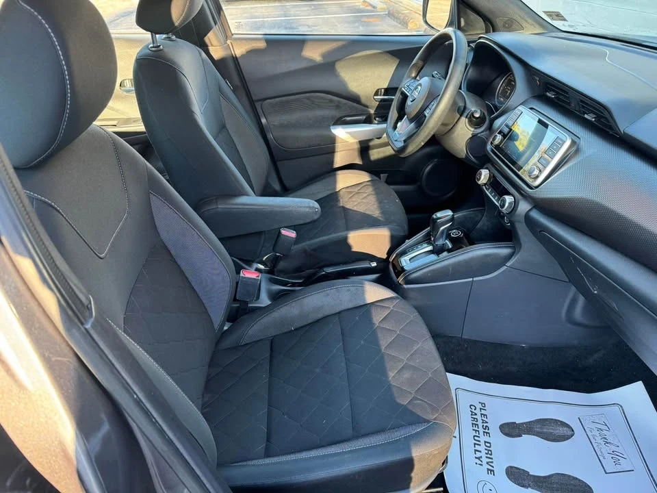2020 Nissan Kicks - Image 14 of 20
