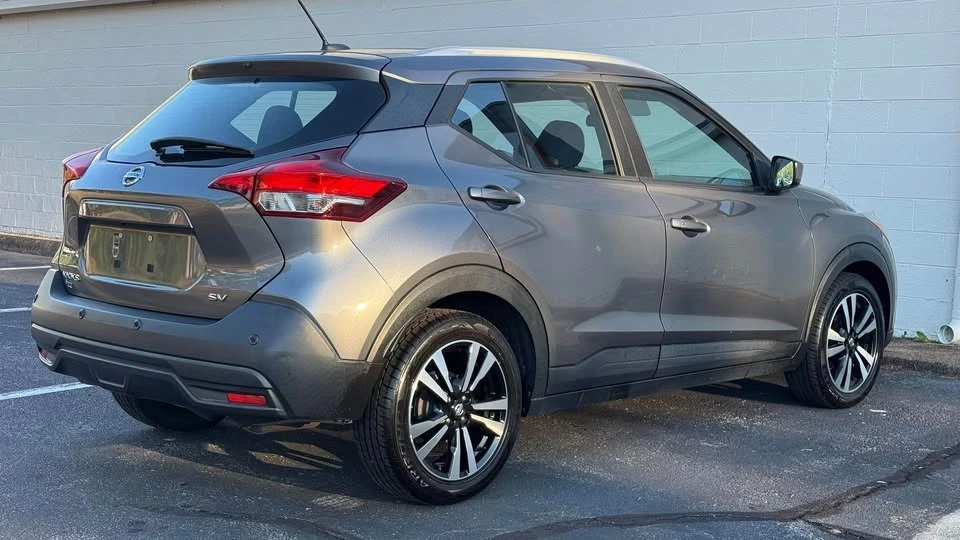 2020 Nissan Kicks - Image 4 of 20