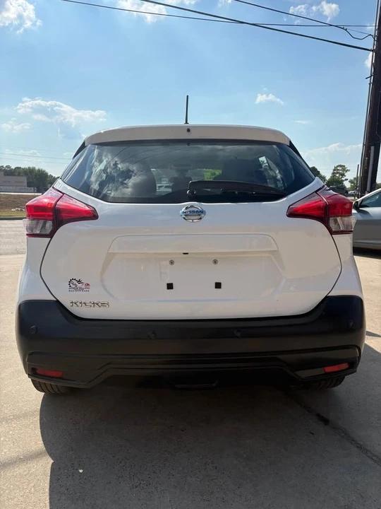 2020 Nissan Kicks - Image 6 of 6