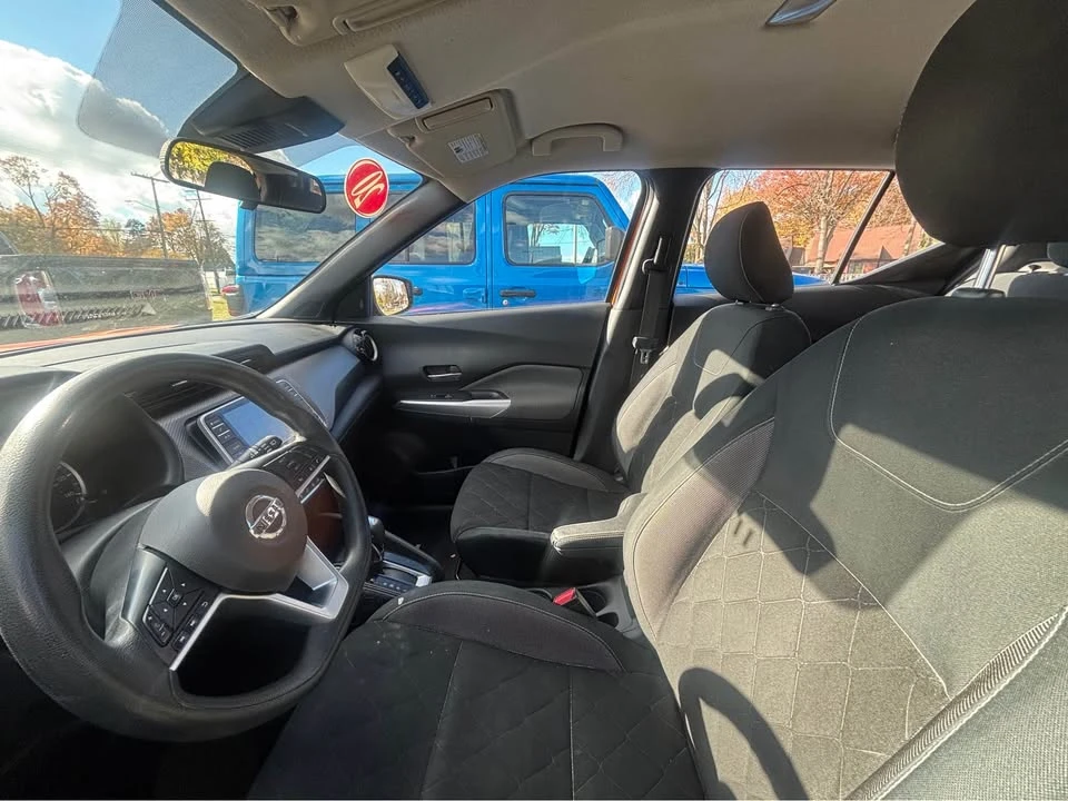 2020 Nissan Kicks - Image 9 of 13