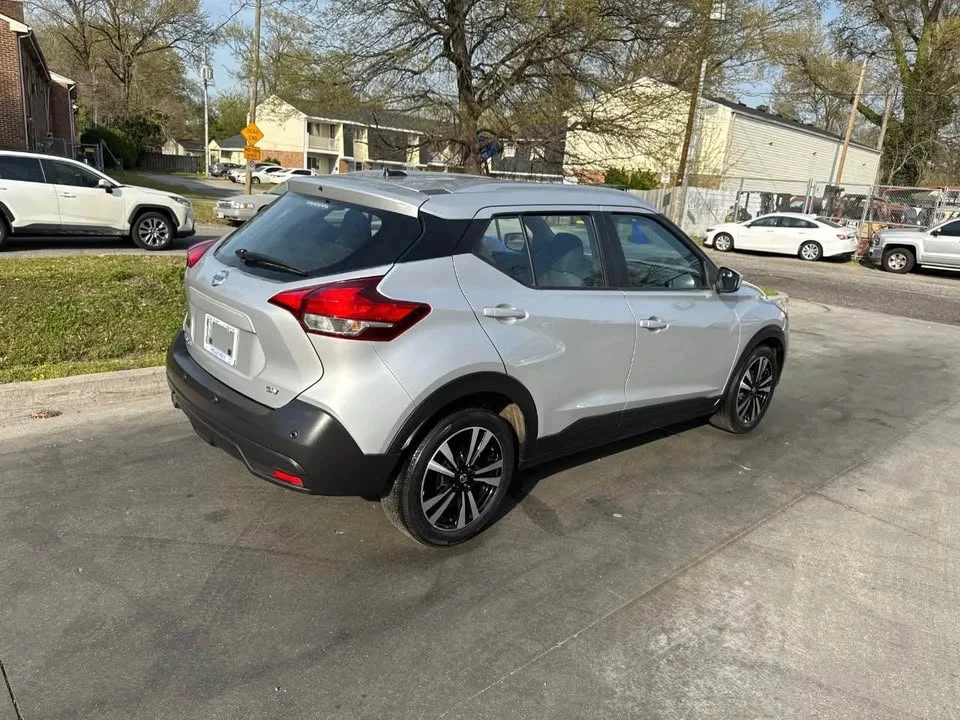2020 Nissan Kicks - Image 3 of 19