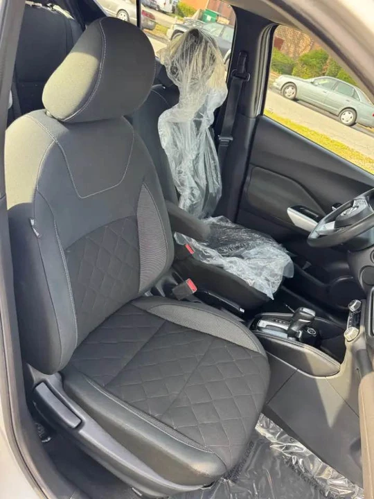 2020 Nissan Kicks - Image 16 of 19