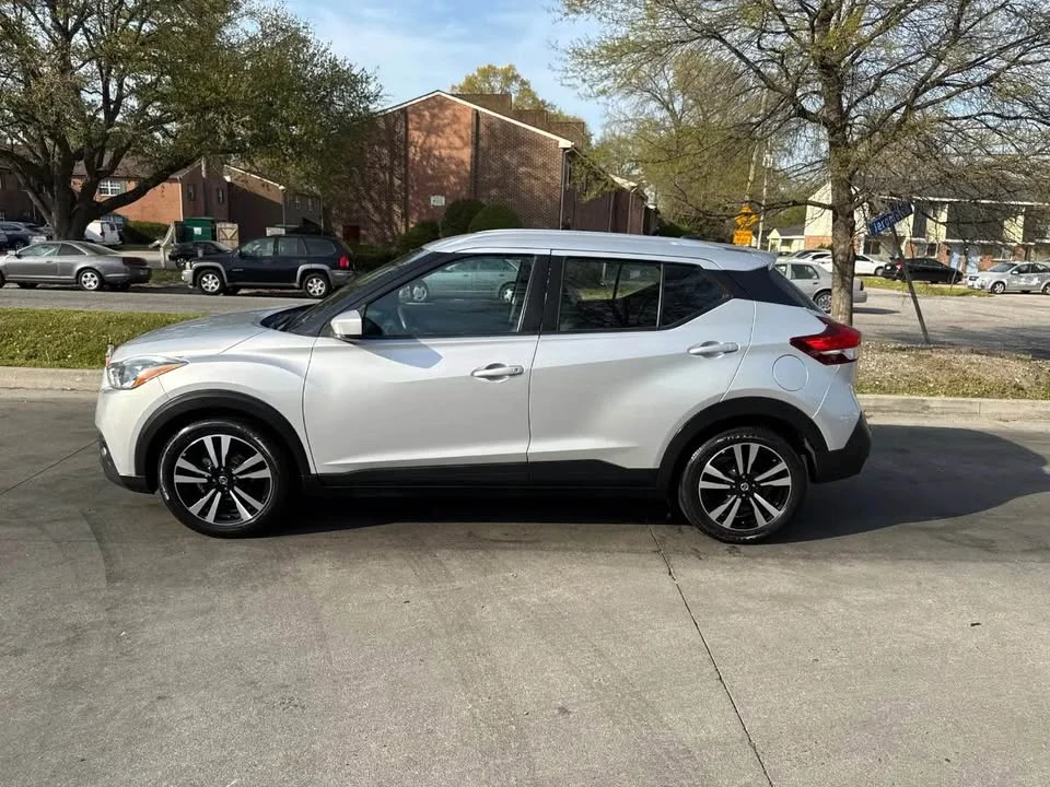 2020 Nissan Kicks - Image 7 of 19